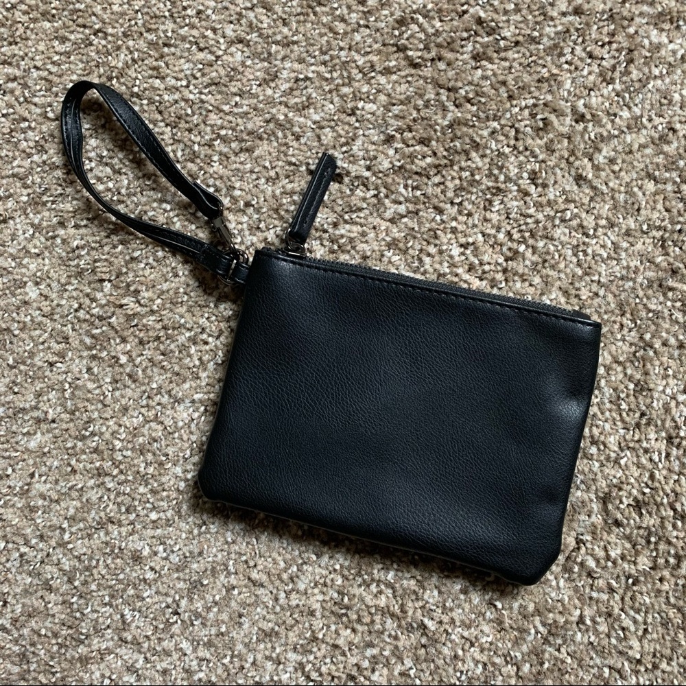 NWOT Steve Madden Black Wristlet Clutch